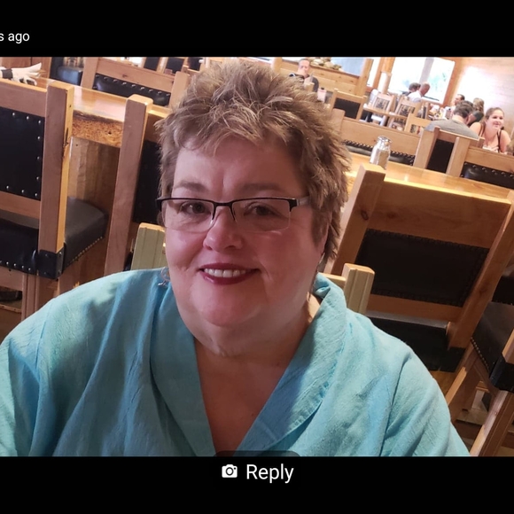 Meet your Posher, Maria - Picture 1 of 1